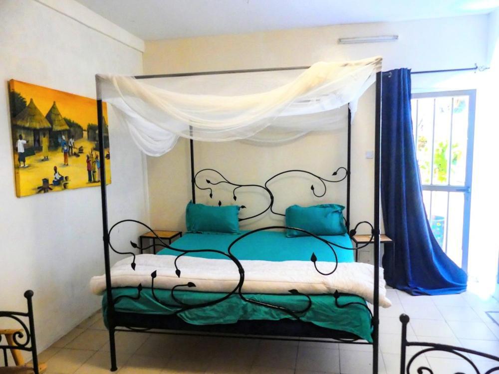 Hotel Chez Sofia à Saint-Louis Extérieur photo